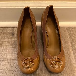 Tory Burch like new condition size 7
